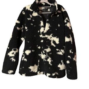 Women’s Canyon Creek Cow Print Pull Over